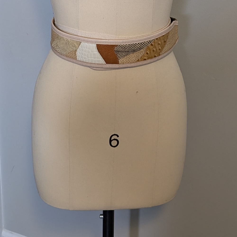 Ginnie Johansen Tan Leather Bohemian Unique Vintage 80s Belt Medium/Large M/L‎